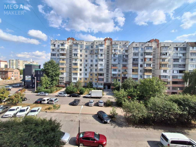 Продаж 3 кімнатної квартири (71/41/9), 4 пов. 9 пов. будинку, <a class="location-link" href="/belaya-tserkov/" title="Недвижимость Біла Церква">Біла Церква</a>, Провулок Студентський, 6 (изображение 1)