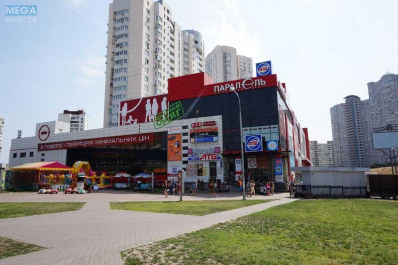Продаж комерційної нерухомості, 182&nbsp;кв.м, под офис, <a class="location-link" href="/kiev/" title="Недвижимость Київ">Київ</a>, <a class="location-link" href="/kiev/darnickij/" title="Недвижимость Дарницький район">Дарницький р-н</a>, Александра Мишуги ул., 10 (изображение 1)