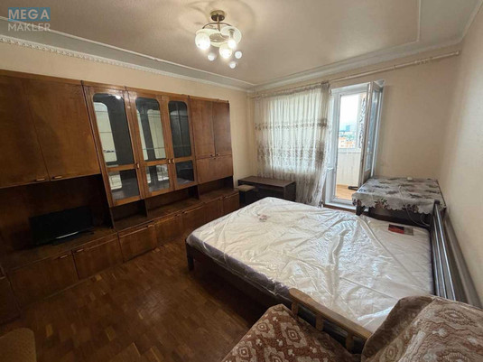 Оренда 1 кімнатної квартири, <a class="location-link" href="/kiev/" title="Недвижимость Київ">Київ</a>, <a class="location-link" href="/kiev/dneprovskij/" title="Недвижимость Дніпровський район">Дніпровський р-н</a>, Радужная ул., 33 (изображение 1)