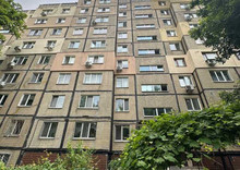 Продаж 3 кімнатної квартири (64/?/?), 8 пов. 9 пов. будинку