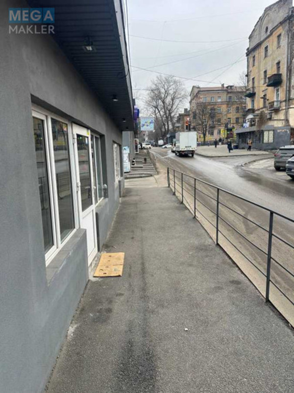 Оренда окремої будівлі/побудови, 28&nbsp;кв.м, <a class="location-link" href="/dnepropetrovsk/" title="Недвижимость Дніпра">Дніпро</a>, Авіаційна, 32Б (изображение 1)