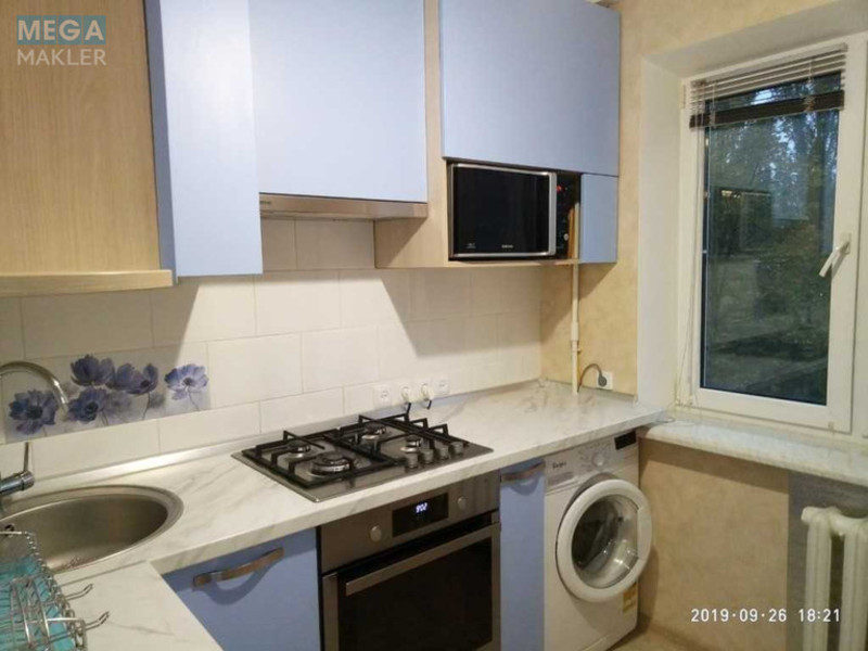 Оренда 1 кімнатної квартири, <a class="location-link" href="/kiev/" title="Недвижимость Київ">Київ</a>, <a class="location-link" href="/kiev/podolskij/" title="Недвижимость Подільський район">Подільський р-н</a>, Європейського Союзу просп., 88б (изображение 1)
