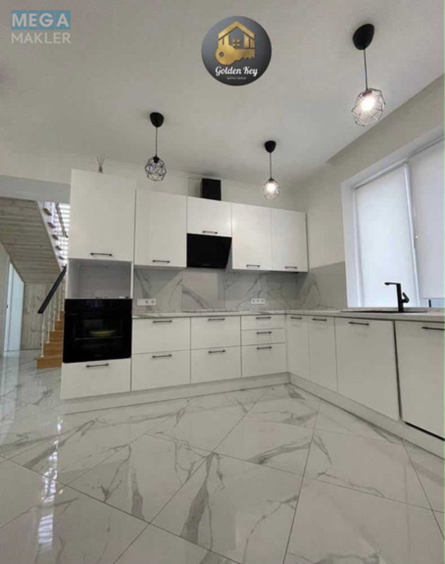Продаж дома, 2&nbsp;поверху, 180&nbsp;кв.м, 4&nbsp;кімнати, ділянка 5&nbsp;соток, <a class="location-link" href="/gora/" title="Недвижимость Гора">Гора</a>, Сонячна (изображение 1)