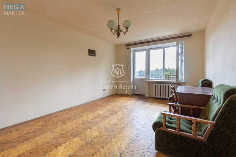 Продаж 3 кімнатної квартири (63,8/39,2/8,4), 5 пов. 5 пов. будинку, <a class="location-link" href="/kiev/" title="Недвижимость Київ">Київ</a>, <a class="location-link" href="/kiev/darnickij/" title="Недвижимость Дарницький район">Дарницький р-н</a>, Поліська вул., 1 (изображение 1)
