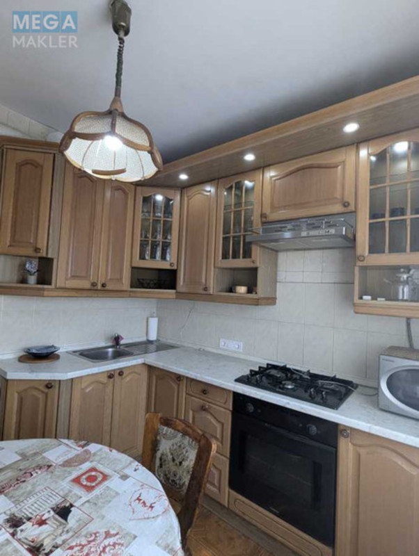 Оренда 2 кімнатної квартири, <a class="location-link" href="/kiev/" title="Недвижимость Київ">Київ</a>, <a class="location-link" href="/kiev/darnickij/" title="Недвижимость Дарницький район">Дарницький р-н</a>, Архітектора Вербицького вул., 22/1 (изображение 1)