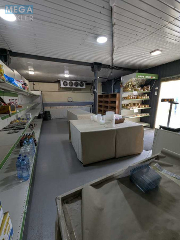 Оренда комерційної нерухомості, 182&nbsp;кв.м, под склад, <a class="location-link" href="/kiev/" title="Недвижимость Київ">Київ</a>, <a class="location-link" href="/kiev/pecherskij/" title="Недвижимость Печерський район">Печерський р-н</a>, Івана Мазепи вул., 14Б (изображение 1)