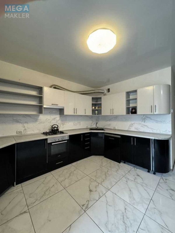 Продаж дома, 2&nbsp;поверху, 133&nbsp;кв.м, 4&nbsp;кімнати, ділянка 2&nbsp;сотки, <a class="location-link" href="/belaya-tserkov/" title="Недвижимость Біла Церква">Біла Церква</a>, Військбуд (изображение 1)