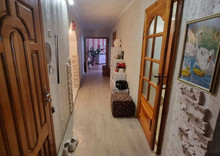 Продаж 3 кімнатної квартири (73/?/9), 7 пов. 10 пов. будинку