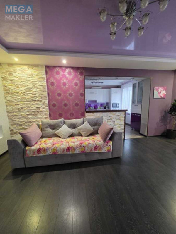 Продаж 3 кімнатної квартири (89/49,4/11,8), 4 пов. 7 пов. будинку, <a class="location-link" href="/fursy/" title="Недвижимость Фурсі">Фурси</a>, Грушевського, 26а (изображение 1)