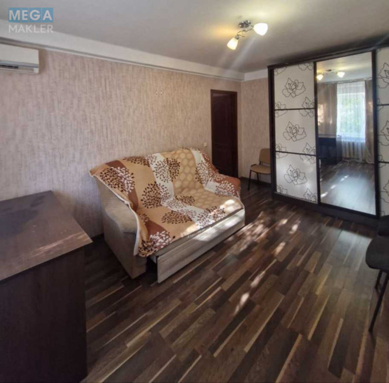 Оренда 2 кімнатної квартири, <a class="location-link" href="/kiev/" title="Недвижимость Київ">Київ</a>, <a class="location-link" href="/kiev/solomenskij/" title="Недвижимость Солом'янський район">Солом'янський р-н</a>, Героїв Севастополя вул., 10А (изображение 1)