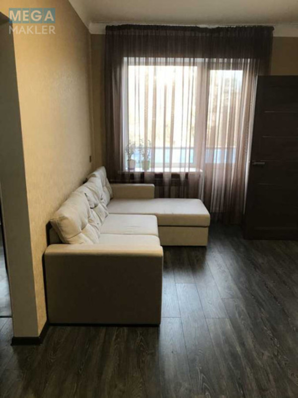 Оренда 2 кімнатної квартири, <a class="location-link" href="/kiev/" title="Недвижимость Київ">Київ</a>, <a class="location-link" href="/kiev/shevchenkovskij/" title="Недвижимость Шевченківський район">Шевченківський р-н</a>, Подвойского ул. (изображение 1)