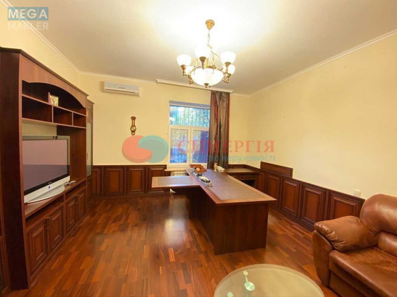 Продаж комерційної нерухомості, 84&nbsp;кв.м, под офис, <a class="location-link" href="/kiev/" title="Недвижимость Київ">Київ</a>, <a class="location-link" href="/kiev/pecherskij/" title="Недвижимость Печерський район">Печерський р-н</a>, Михайла Бойчука вул., 1А (изображение 1)