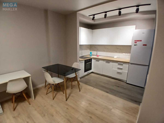 Оренда 1 кімнатної квартири, <a class="location-link" href="/kiev/" title="Недвижимость Київ">Київ</a>, <a class="location-link" href="/kiev/solomenskij/" title="Недвижимость Солом'янський район">Солом'янський р-н</a>, Вацлава Гавела бульв., 6в (изображение 1)