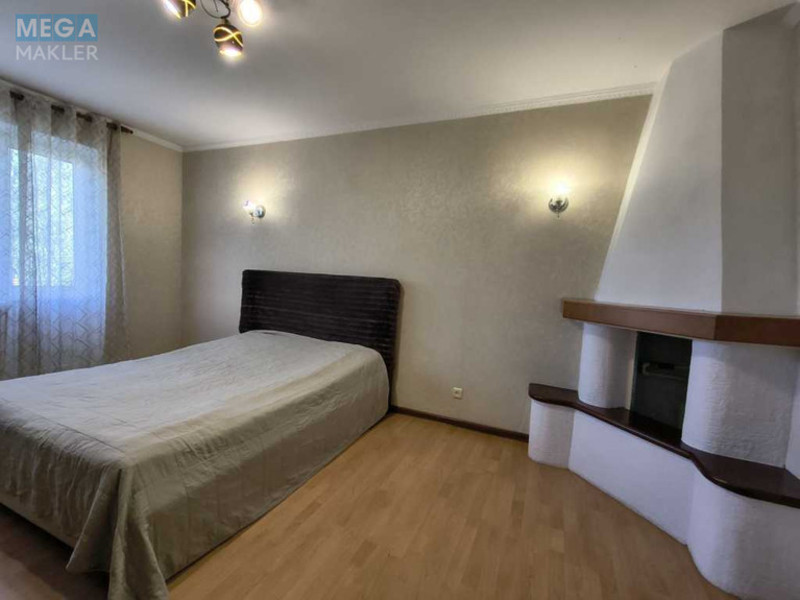 Продаж 3 кімнатної квартири (56/?/9), 3 пов. 5 пов. будинку, <a class="location-link" href="/vasilkov/" title="Недвижимость Васильків">Васильків</a>, Військове Містечко 11 (изображение 1)