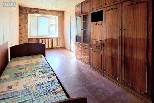 Продаж 1 кімнатної квартири (24,9/16,3/3,7), 5 пов. 5 пов. будинку, <a class="location-link" href="/kiev/" title="Недвижимость Київ">Київ</a>, <a class="location-link" href="/kiev/goloseevskij/" title="Недвижимость Голосіївський район">Голосіївський р-н</a>, Михайла Ломоносова вул., 34к2 (изображение 1)