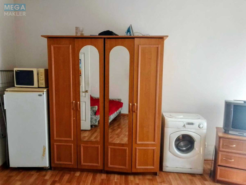 Оренда 1 кімнатної квартири, <a class="location-link" href="/odessa/" title="Недвижимость Одеса">Одеса</a>, <a class="location-link" href="/odessa/primorskij/" title="Недвижимость Приморський район">Приморський р-н</a>, Мечникова, 46 (изображение 1)