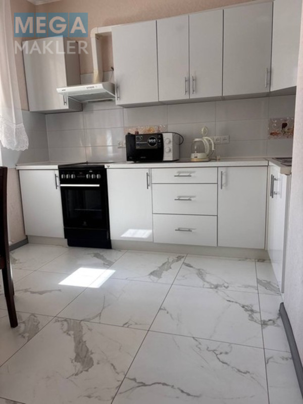 Оренда 2 кімнатної квартири, стандарт, <a class="location-link" href="/kiev/" title="Недвижимость Київ">Київ</a>, <a class="location-link" href="/kiev/darnickij/" title="Недвижимость Дарницький район">Дарницький р-н</a>, Єлизавети Чавдар ( <img src="https://megamakler.com.ua/metro/00ff00.gif" alt="" class="metro" /> м. Осокорки, 10 ) (изображение 1)