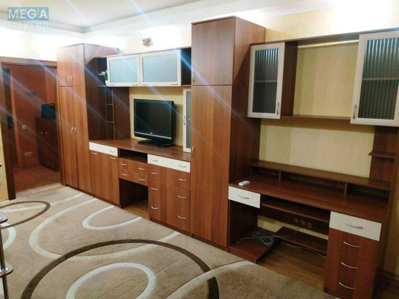 Оренда 1 кімнатної квартири, <a class="location-link" href="/kiev/" title="Недвижимость Київ">Київ</a>, <a class="location-link" href="/kiev/desnyanskij/" title="Недвижимость Деснянський район">Деснянський р-н</a>, Миколи Лаврухіна вул., 5 (изображение 1)