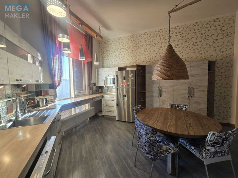 Оренда 4 кімнатні квартири, <a class="location-link" href="/kiev/" title="Недвижимость Київ">Київ</a>, <a class="location-link" href="/kiev/goloseevskij/" title="Недвижимость Голосіївський район">Голосіївський р-н</a>, Ломоносова ул., 75а (изображение 1)