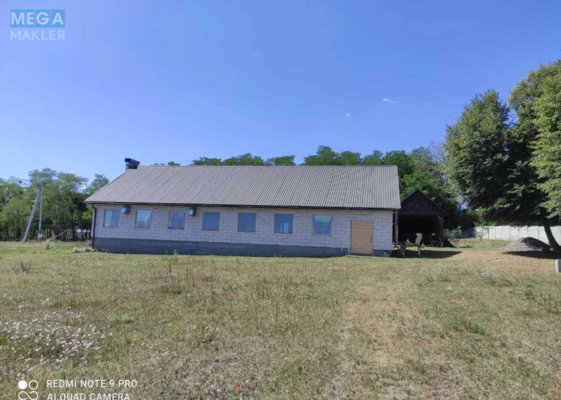 Продаж комплексу будівель та споруд, 200&nbsp;кв.м, под производство, <a class="location-link" href="/byshev-selo/" title="Недвижимость Бішів">Бишів</a>, Підгаєвська (изображение 1)