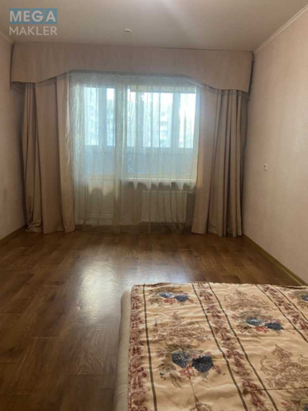 Оренда 3 кімнатної квартири, <a class="location-link" href="/kiev/" title="Недвижимость Київ">Київ</a>, <a class="location-link" href="/kiev/podolskij/" title="Недвижимость Подільський район">Подільський р-н</a>, Сергея Данченко вул., 3 (изображение 1)