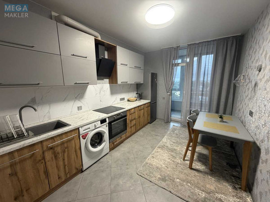 Оренда 1 кімнатної квартири, <a class="location-link" href="/kiev/" title="Недвижимость Київ">Київ</a>, <a class="location-link" href="/kiev/dneprovskij/" title="Недвижимость Дніпровський район">Дніпровський р-н</a>, Каховская ул., 58 (изображение 1)