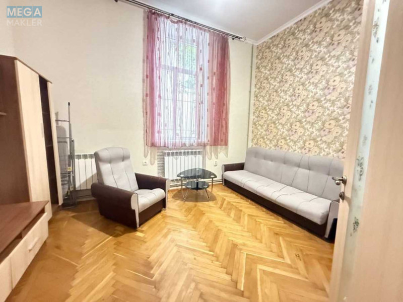 Оренда 3 кімнатної квартири, <a class="location-link" href="/odessa/" title="Недвижимость Одеса">Одеса</a>, <a class="location-link" href="/odessa/primorskij/" title="Недвижимость Приморський район">Приморський р-н</a>, Ришельевская, 26 (изображение 1)