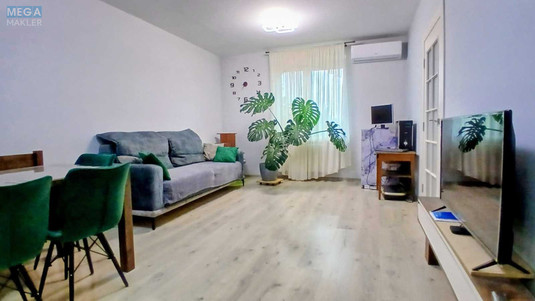Продаж дома, 3&nbsp;поверху, 132&nbsp;кв.м, 4&nbsp;кімнати, ділянка 1,50&nbsp;сотка, <a class="location-link" href="/sofievskaya-borshagovka/" title="Недвижимость Софіївська Борщагівка">Софіївська Борщагівка</a>, Ярошівська, 44 (изображение 1)