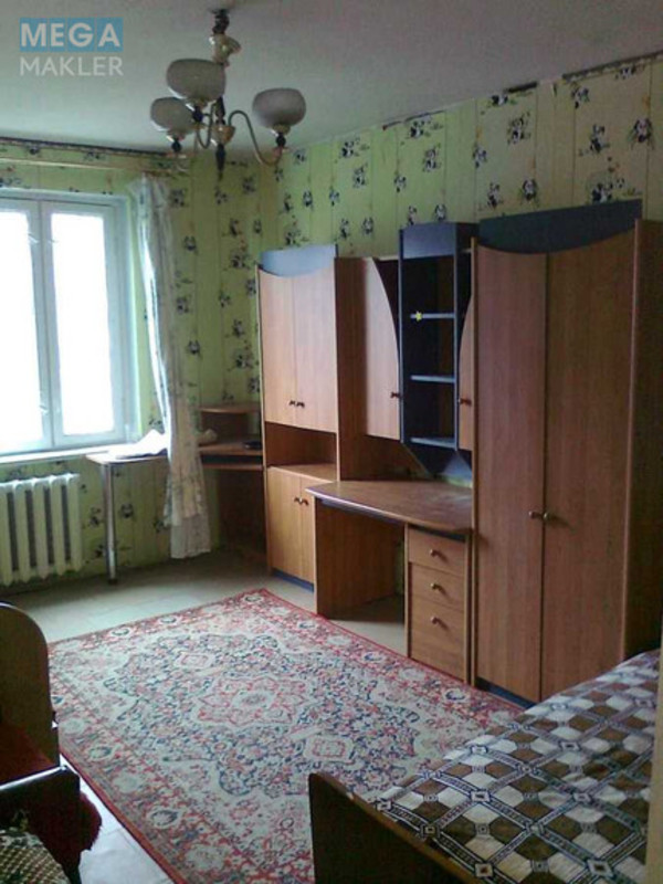 Оренда 3 кімнатної квартири, <a class="location-link" href="/odessa/" title="Недвижимость Одеса">Одеса</a>, <a class="location-link" href="/odessa/suvorovskij/" title="Недвижимость Суворовський район">Суворовський р-н</a>, Давида Ойстраха, 2 (изображение 1)