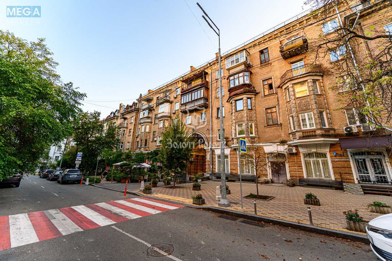Продаж 1 кімнатної квартири (36,3/15,4/8,5), 5 пов. 5 пов. будинку, <a class="location-link" href="/kiev/" title="Недвижимость Київ">Київ</a>, <a class="location-link" href="/kiev/goloseevskij/" title="Недвижимость Голосіївський район">Голосіївський р-н</a>, Микільсько-Ботанічна вул., 7/9 (изображение 1)