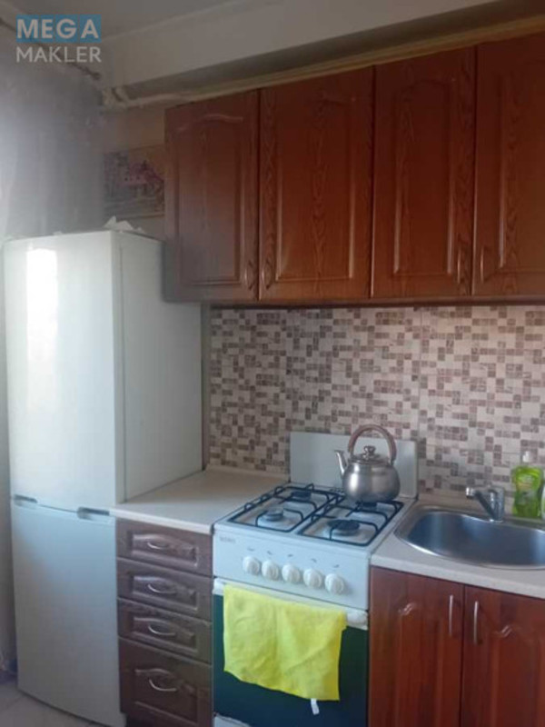 Оренда 2 кімнатної квартири, <a class="location-link" href="/kiev/" title="Недвижимость Київ">Київ</a>, <a class="location-link" href="/kiev/dneprovskij/" title="Недвижимость Дніпровський район">Дніпровський р-н</a>, Верховної Ради бульв., 27б (изображение 1)