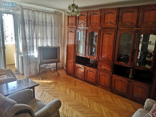 Оренда 2 кімнатної квартири, <a class="location-link" href="/kiev/" title="Недвижимость Київ">Київ</a>, <a class="location-link" href="/kiev/pecherskij/" title="Недвижимость Печерський район">Печерський р-н</a>, Ковпака вул., 4 (изображение 1)