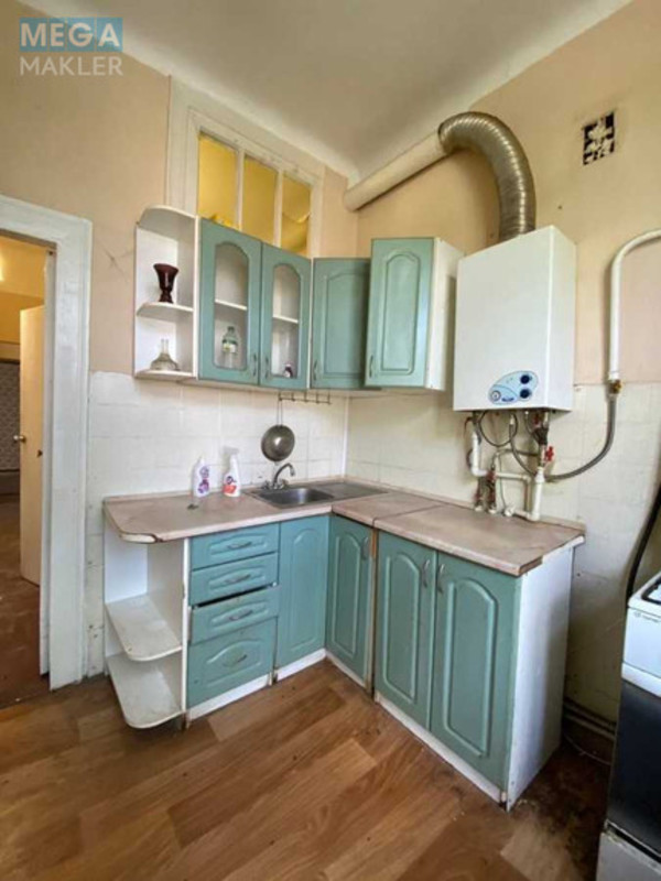 Продаж 3 кімнатної квартири (62,1/40/7,2), 2 пов. 2 пов. будинку, <a class="location-link" href="/kiev/" title="Недвижимость Київ">Київ</a>, <a class="location-link" href="/kiev/svyatoshinskij/" title="Недвижимость Святошинський район">Святошинський р-н</a>, Перемоги вул., 4 (изображение 1)