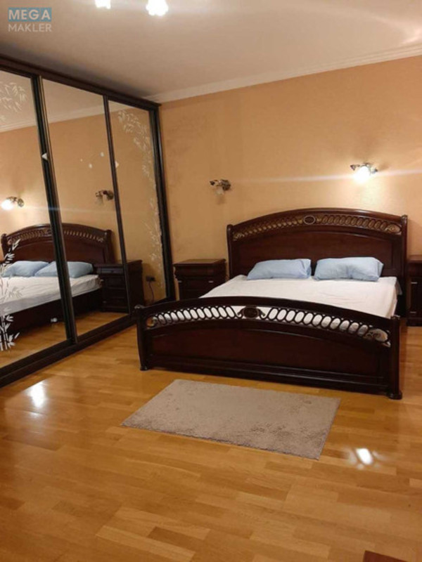 Оренда 2 кімнатної квартири, <a class="location-link" href="/kiev/" title="Недвижимость Київ">Київ</a>, <a class="location-link" href="/kiev/solomenskij/" title="Недвижимость Солом'янський район">Солом'янський р-н</a>, Борщаговская ул., 145 (изображение 1)