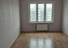 Продаж 1 кімнатної квартири (47/19/12), 23 пов. 25 пов. будинку