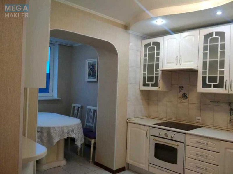 Продаж 3 кімнатної квартири (87/?/14), 11 пов. 17 пов. будинку, <a class="location-link" href="/kiev/" title="Недвижимость Київ">Київ</a>, <a class="location-link" href="/kiev/obolonskij/" title="Недвижимость Оболонський район">Оболонський р-н</a>, Богатырская ул., 6/1 (изображение 1)