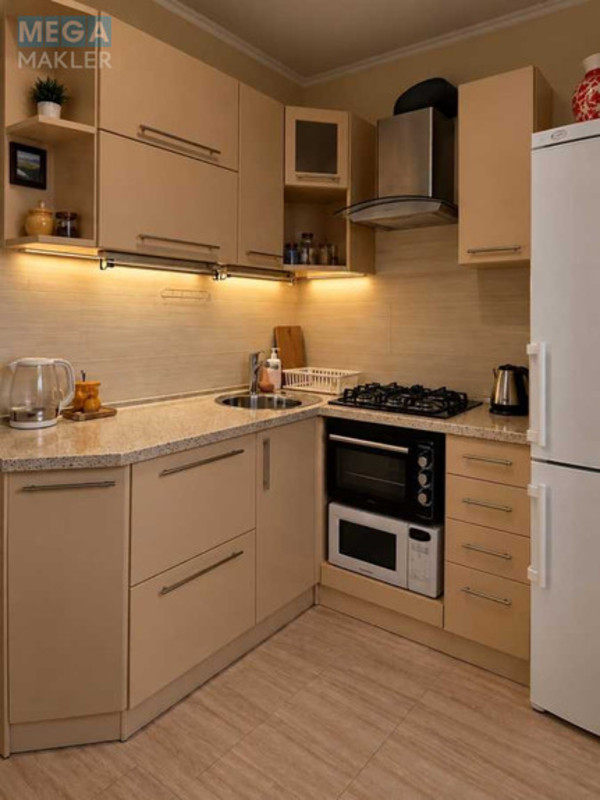 Оренда 2 кімнатної квартири, <a class="location-link" href="/kiev/" title="Недвижимость Київ">Київ</a>, <a class="location-link" href="/kiev/solomenskij/" title="Недвижимость Солом'янський район">Солом'янський р-н</a>, Генерала Воробйова вул., 8А (изображение 1)