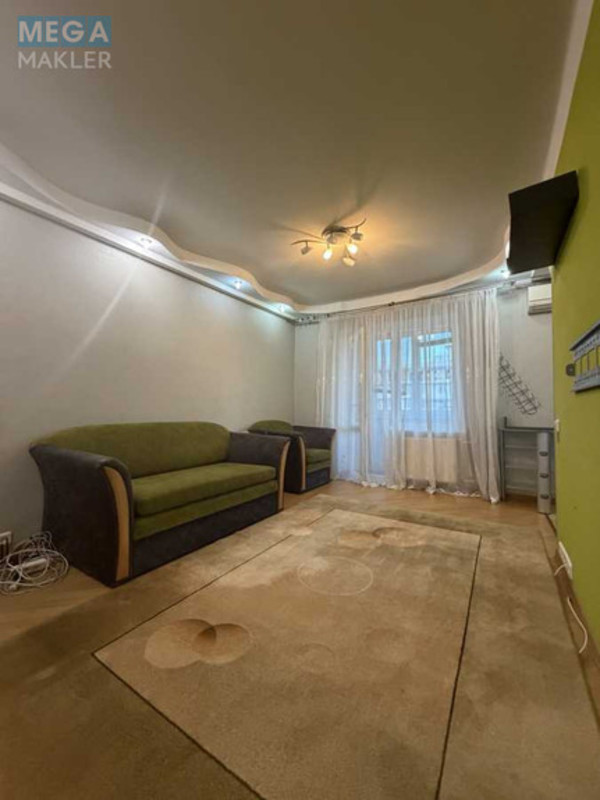 Оренда 3 кімнатної квартири, <a class="location-link" href="/kiev/" title="Недвижимость Київ">Київ</a>, <a class="location-link" href="/kiev/dneprovskij/" title="Недвижимость Дніпровський район">Дніпровський р-н</a>, Дніпровська наб., 7а (изображение 1)