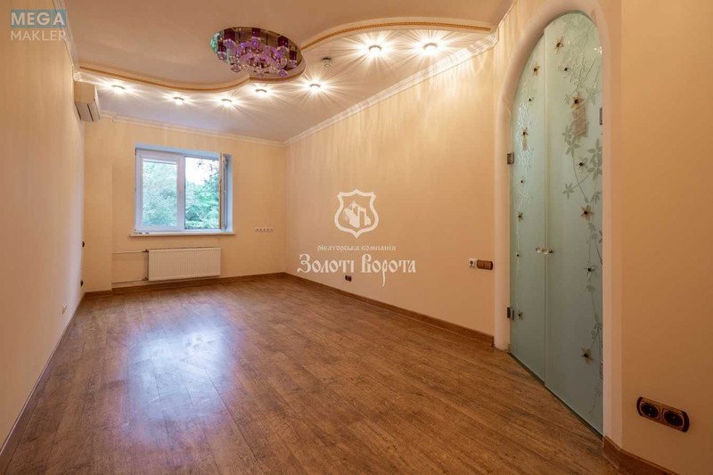 Продаж 1 кімнатної квартири (42/18/9), 1 пов. 9 пов. будинку, <a class="location-link" href="/chajki-selo-kv/" title="Недвижимость Чайки">Чайки</a>, Лобановського, 16 (изображение 1)