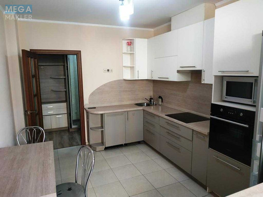Оренда 3 кімнатної квартири, <a class="location-link" href="/kiev/" title="Недвижимость Київ">Київ</a>, <a class="location-link" href="/kiev/dneprovskij/" title="Недвижимость Дніпровський район">Дніпровський р-н</a>, Регенераторна вул., 19 (изображение 1)