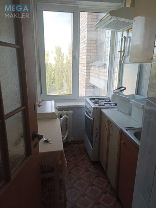 Продаж 1 кімнатної квартири (23/14/4), 6 пов. 9 пов. будинку, <a class="location-link" href="/kiev/" title="Недвижимость Київ">Київ</a>, <a class="location-link" href="/kiev/svyatoshinskij/" title="Недвижимость Святошинський район">Святошинський р-н</a>, Зодчих вул., 56а (изображение 1)