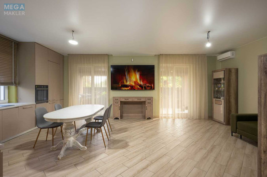 Продаж дома, 2&nbsp;поверху, 131&nbsp;кв.м, 4&nbsp;кімнати, ділянка 4&nbsp;сотки, <a class="location-link" href="/bucha/" title="Недвижимость Буча">Буча</a>, Забарило, 41б (изображение 1)