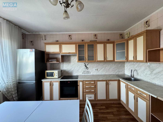 Оренда 2 кімнатної квартири, <a class="location-link" href="/kiev/" title="Недвижимость Київ">Київ</a>, <a class="location-link" href="/kiev/shevchenkovskij/" title="Недвижимость Шевченківський район">Шевченківський р-н</a>, Бакинська вул., 37г (изображение 1)