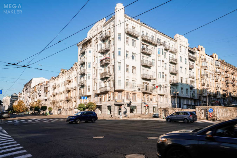 Продаж окремої будівлі/побудови, 55&nbsp;кв.м, <a class="location-link" href="/kiev/" title="Недвижимость Київ">Київ</a>, <a class="location-link" href="/kiev/goloseevskij/" title="Недвижимость Голосіївський район">Голосіївський р-н</a>, Саксаганського вул., 26/26 (изображение 1)