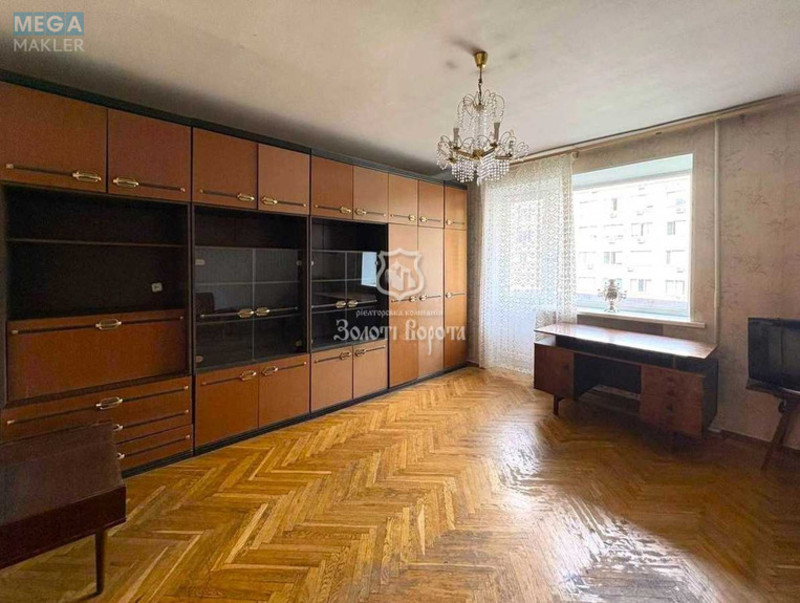 Продаж 3 кімнатної квартири (70/39,8/7,2), 6 пов. 9 пов. будинку, <a class="location-link" href="/kiev/" title="Недвижимость Київ">Київ</a>, <a class="location-link" href="/kiev/pecherskij/" title="Недвижимость Печерський район">Печерський р-н</a>, Предславинська вул., 26а (изображение 1)