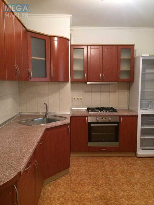 Продаж 3 кімнатної квартири (74/45/9), 1 пов. 11 пов. будинку, <a class="location-link" href="/brovary/" title="Недвижимость Бровари">Бровари</a>, Грушевського, 17Г (изображение 1)