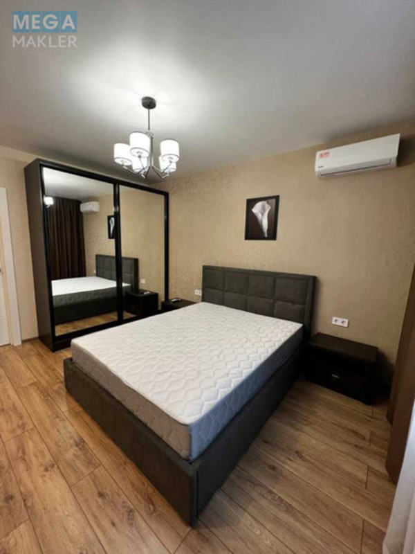Оренда 2 кімнатної квартири, <a class="location-link" href="/kiev/" title="Недвижимость Київ">Київ</a>, <a class="location-link" href="/kiev/shevchenkovskij/" title="Недвижимость Шевченківський район">Шевченківський р-н</a>, Берестейський просп., 5в (изображение 1)