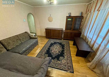 Продаж 3 кімнатної квартири (51,1/42/6,1), 3 пов. 10 пов. будинку