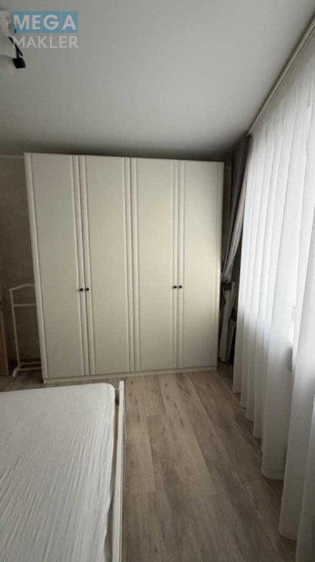Оренда 2 кімнатної квартири, <a class="location-link" href="/kiev/" title="Недвижимость Київ">Київ</a>, <a class="location-link" href="/kiev/obolonskij/" title="Недвижимость Оболонський район">Оболонський р-н</a>, Маршала Малиновского ул., 8 (изображение 1)