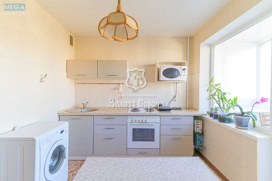 Продаж 3 кімнатної квартири (68/43,6/8), 15 пов. 16 пов. будинку, <a class="location-link" href="/kiev/" title="Недвижимость Київ">Київ</a>, <a class="location-link" href="/kiev/goloseevskij/" title="Недвижимость Голосіївський район">Голосіївський р-н</a>, Маршала Якубовського вул., 5 (изображение 1)
